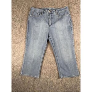 Riders by Lee Capri Jeans Women's Size 16M Blue Denim Cotton Stretch Mid-Rise